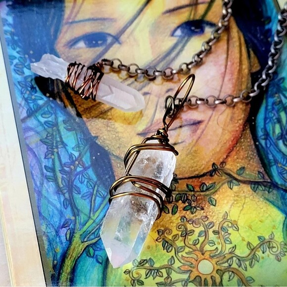 Quartz Pendulum, Dowsing Divination Healing Metaphysical Spiritual Reiki - Picture 2 of 9